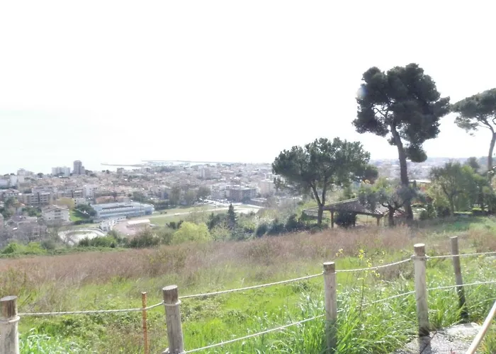 Alojamento de Acomodação e Pequeno-almoço Terrazza Sul Mare